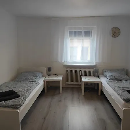 Work And 4 Schlafzimmer Neu Modernisiert Kueche Bad Wohnzimmer Terrasse Апартаменты *