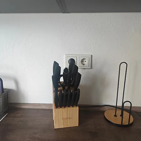 Апартаменты Work And 4 Schlafzimmer Neu Modernisiert Kueche Bad Wohnzimmer Terrasse *