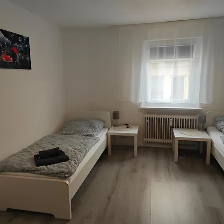 Work And 4 Schlafzimmer Neu Modernisiert Kueche Bad Wohnzimmer Terrasse