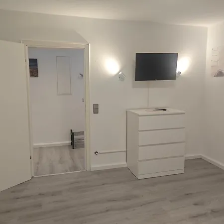 Work And 4 Schlafzimmer Neu Modernisiert Kueche Bad Wohnzimmer Terrasse Апартаменты *