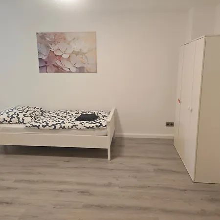 Work And 4 Schlafzimmer Neu Modernisiert Kueche Bad Wohnzimmer Terrasse Апартаменты