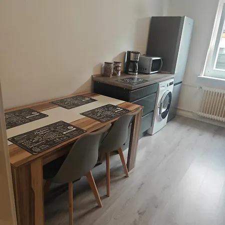 Апартаменты Work And 4 Schlafzimmer Neu Modernisiert Kueche Bad Wohnzimmer Terrasse *