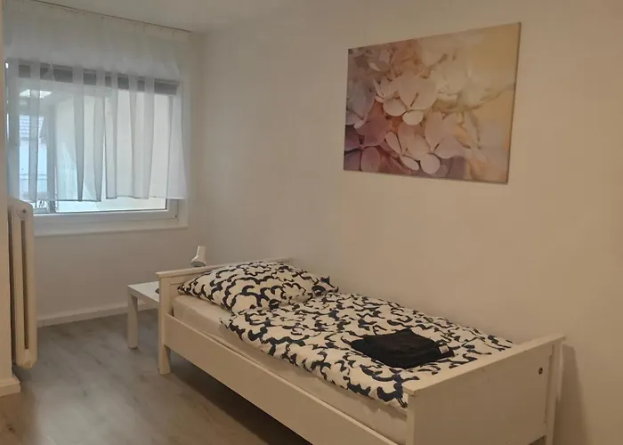 Work And 4 Schlafzimmer Neu Modernisiert Kueche Bad Wohnzimmer Terrasse Διαμέρισμα Attendorn