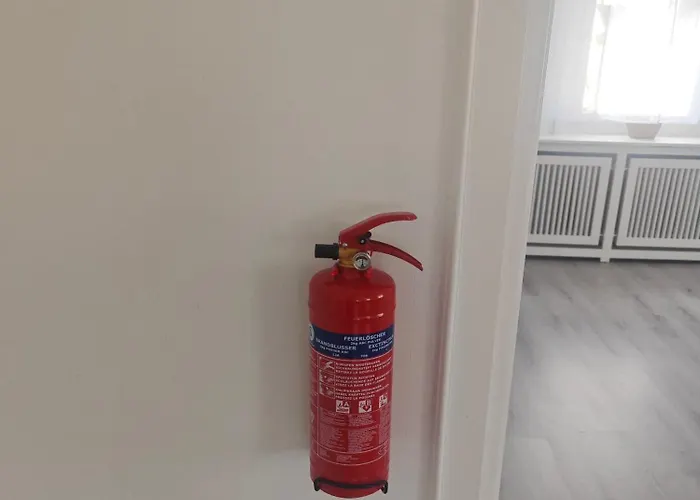 Διαμέρισμα Work And 4 Schlafzimmer Neu Modernisiert Kueche Bad Wohnzimmer Terrasse Attendorn