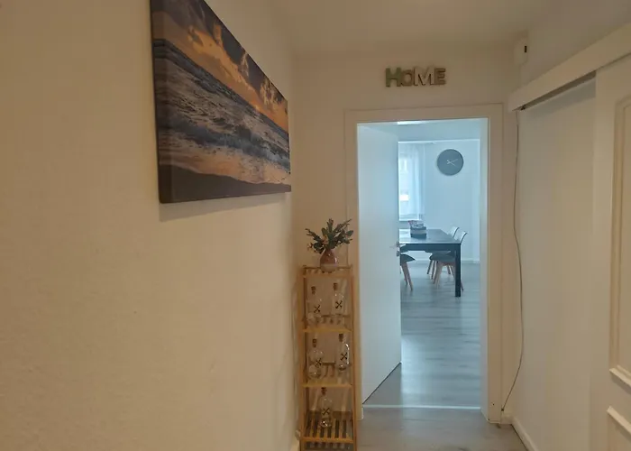 Work And 4 Schlafzimmer Neu Modernisiert Kueche Bad Wohnzimmer Terrasse Attendorn